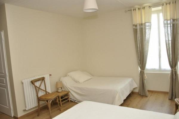 Номер Стандарт Трехместный, Chambres D'hôtes Le Tilleul