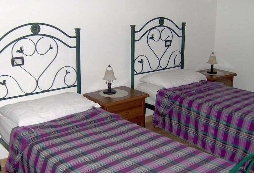 Семейные Апартаменты, Agriturismo Arcomano