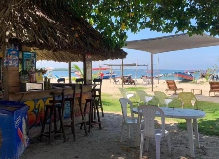 スタンダードバンガロー, Hostel Rincon Del Mar Ebenezer