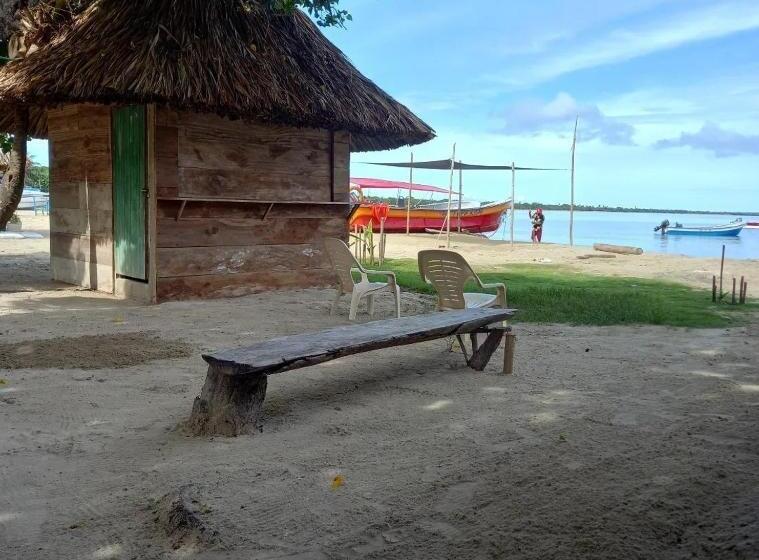 スタンダードバンガロー, Hostel Rincon Del Mar Ebenezer