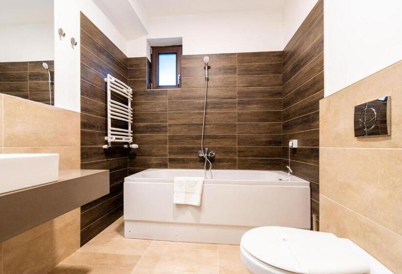 Номер Superior Кровать Кинг, Izvoare Caciulata