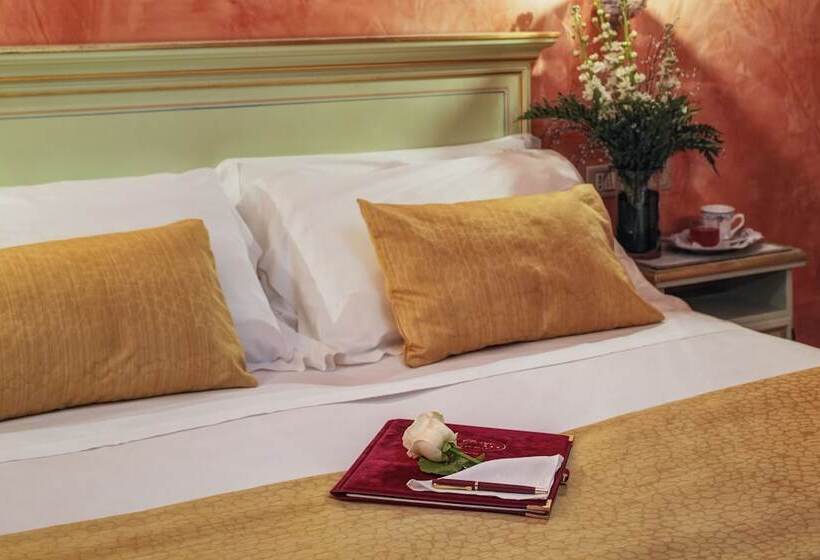 اتاق استاندارد سه نفره, Firenze