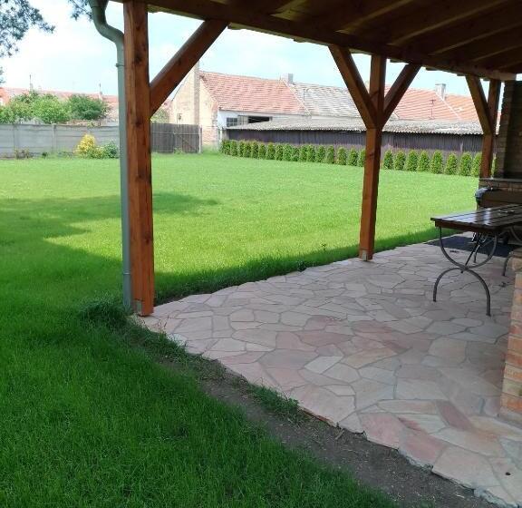 Номер Стандарт Трехместный, Villa Marcus