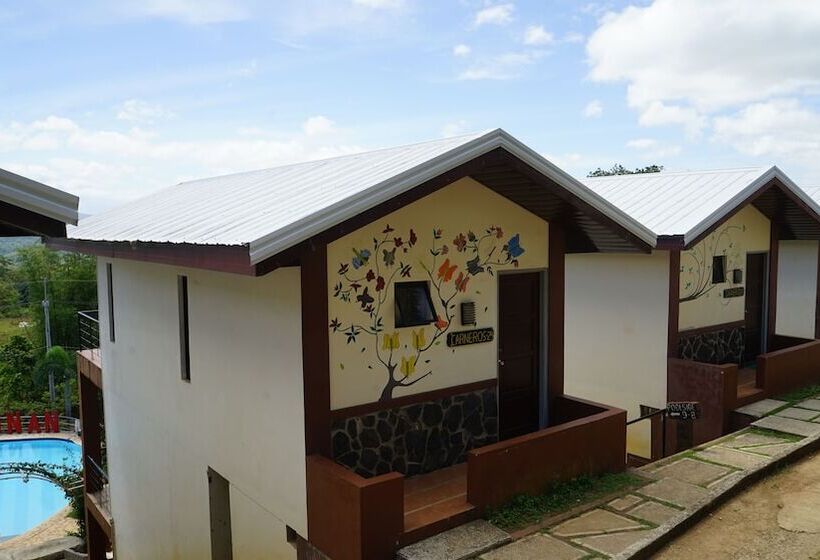 Четырехместный Номер Стандарт, Bakasyunan Resort And Conference Center   Tanay