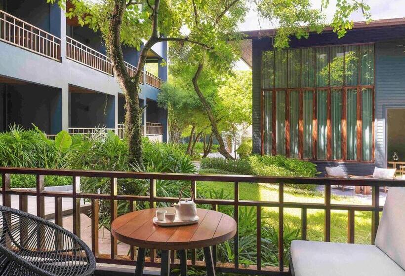 Номер Executive, Mercure Rayong Lomtalay Villas & Resort