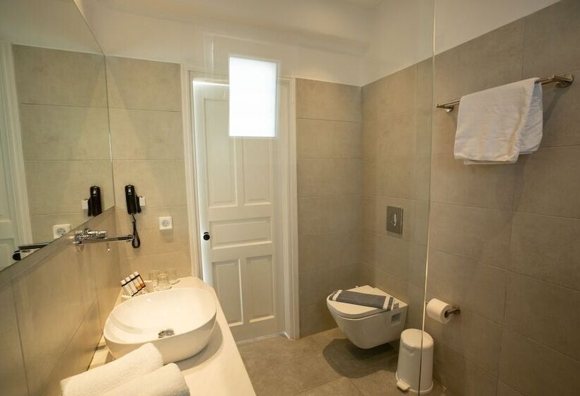 اتاق سه نفره دلوکس با چشم‌انداز دریا, Acrogiali Beachfront Hotel Mykonos