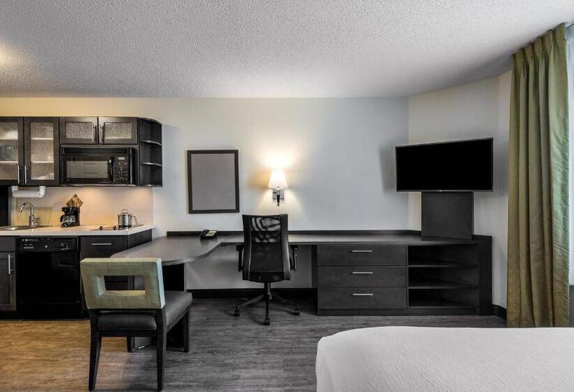 Люкс Адаптированный для Инвалидов, Candlewood Suites Raleigh Crabtree, An Ihg