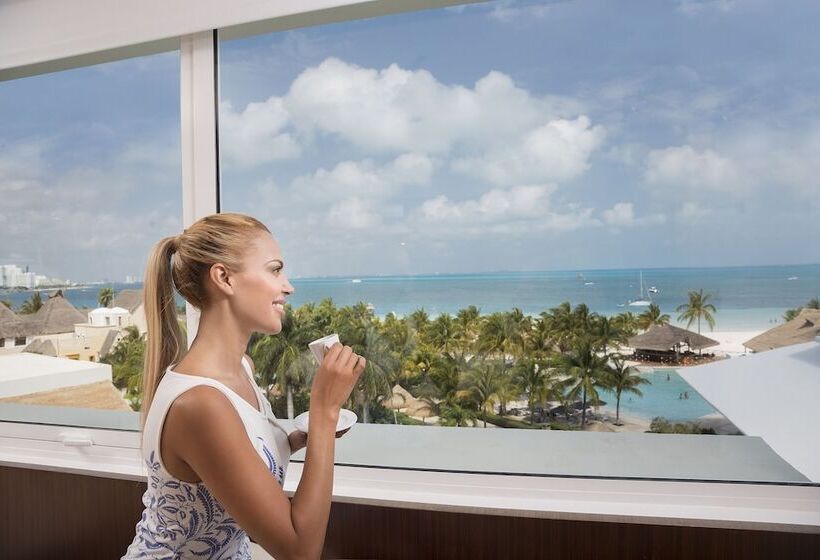 Apartament Club cu vedere la mare, Intercontinental Presidente Cancun Resort