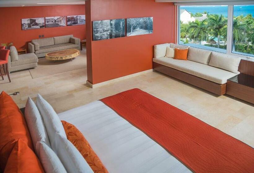 Apartament Club cu vedere la mare, Intercontinental Presidente Cancun Resort