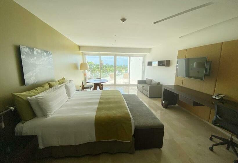 Cameră Club Pat King, Intercontinental Presidente Cancun Resort