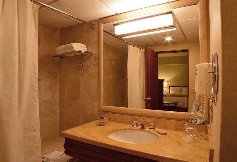 주니어 스위트, Sol De Oro Hotel & Suites