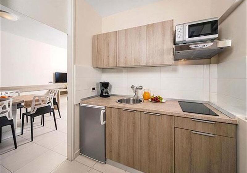 스위트 킹사이즈 침대, Wingate By Wyndham Sylvania Toledo
