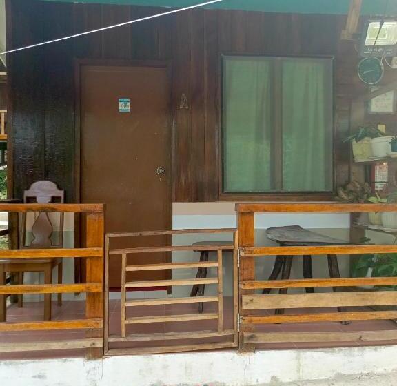 Номер Economy, Mil's Hillside Tourist Inn