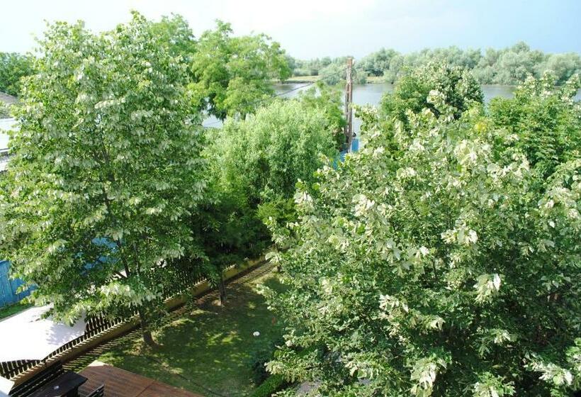 Номер Стандарт Вид на Реку, Vila Delta Travel   Mila 23