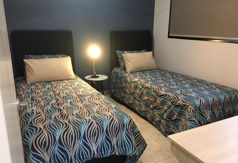 Бунгало Стандарт 2 Спальни, Dundee Beach Holiday Park