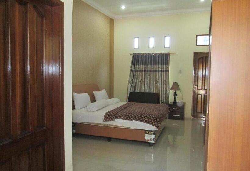 Номер Deluxe, Permata Land Hotel & Resort