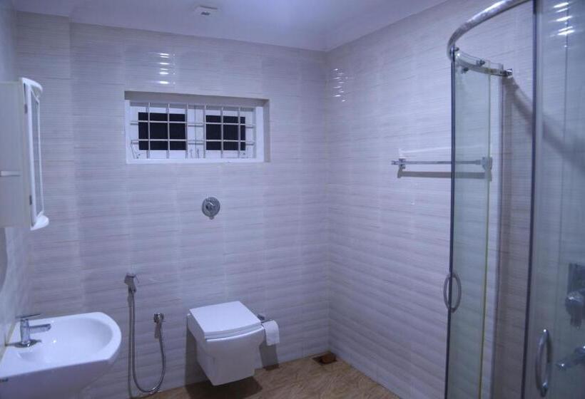 Family Suite, Hydel Palace Athirappilly By Bestinn Leisure