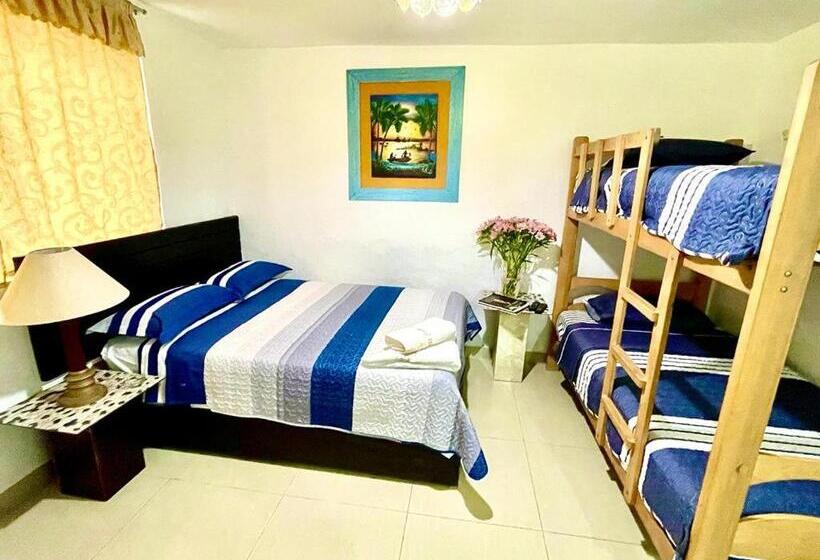 Семейный Номер, Hostal Ocean Pacifico