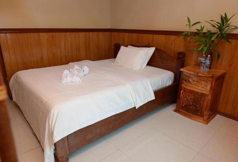 经济房, Javier Guesthouse