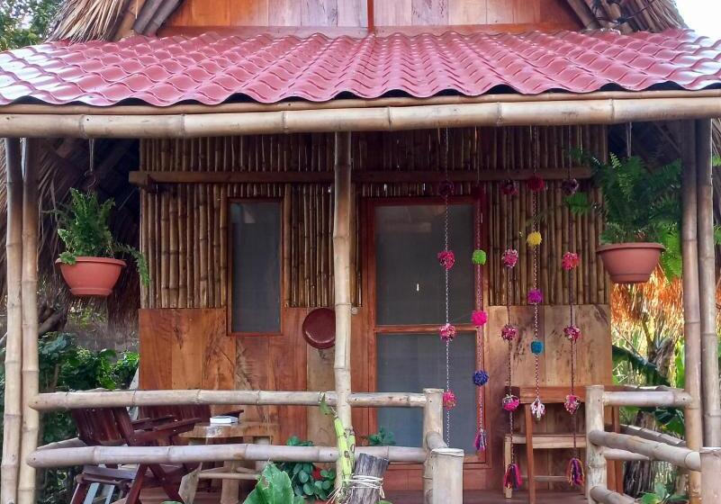 Бунгало Стандарт, La Urraca Loca Hostel