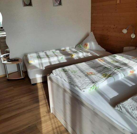 Семейный Номер, Landhaus Erna