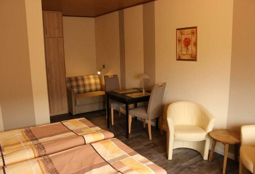 Номер Стандарт Трехместный, Jahnkes Gasthaus Pension Garni