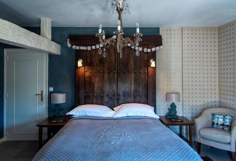 Стандартный Номер Кровать Кинг, Les Deux Abbesses En Vert | La Grande Maison B&b