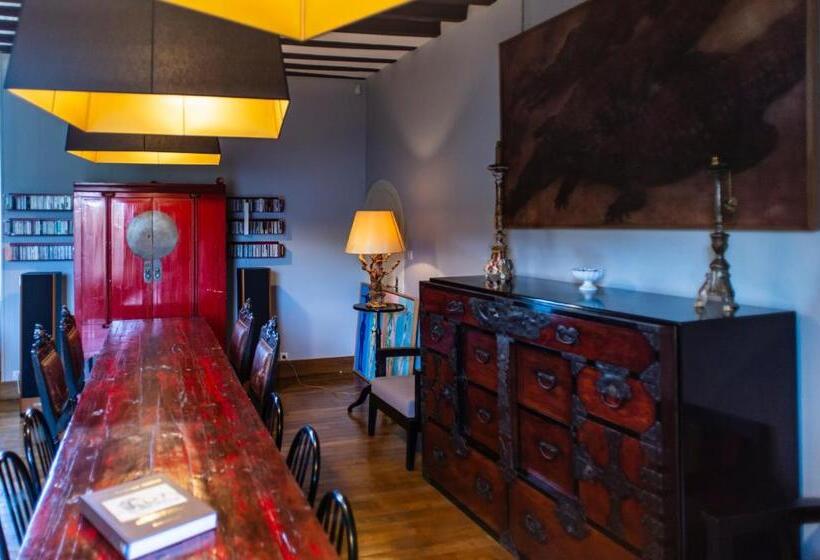 Стандартный Номер Кровать Кинг, Les Deux Abbesses En Vert | La Grande Maison B&b