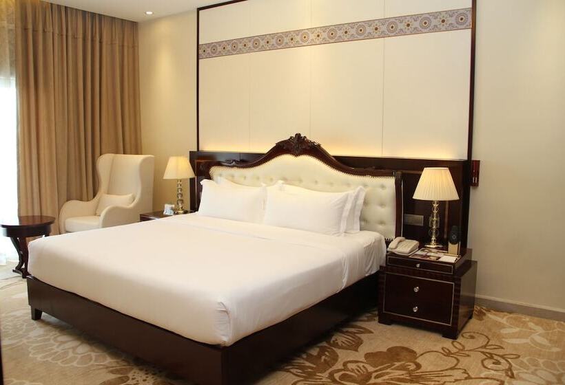 디럭스 스위트, Don Chan Palace Hotel & Convention