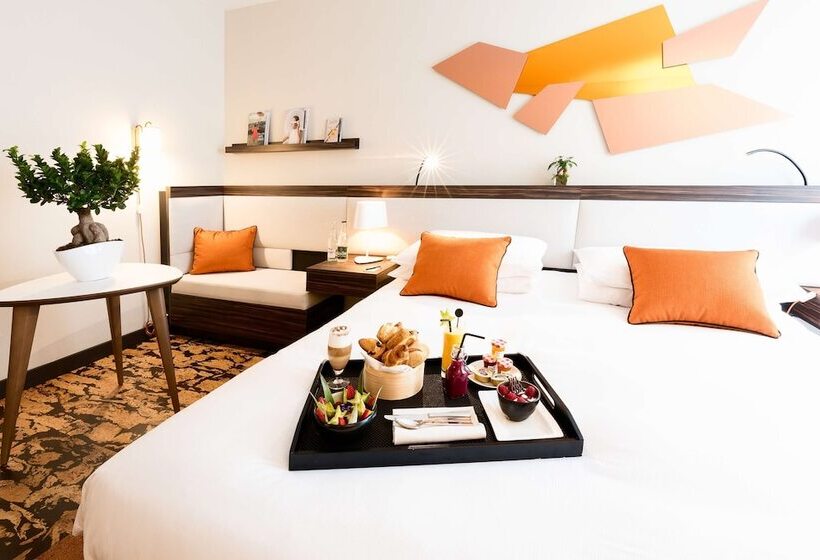 Полулюкс, Radisson Blu Hotel, Paris Boulogne