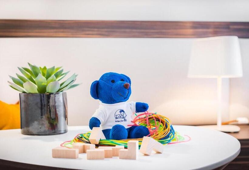 Люкс с Террасой, Radisson Blu Hotel, Paris Boulogne
