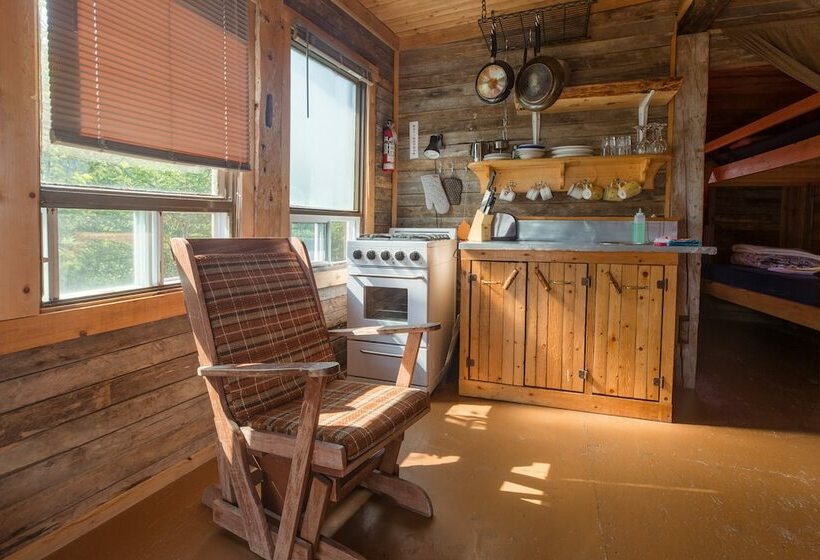 Шале 1 Спальня, Auberge/chalet Griffon Aventure