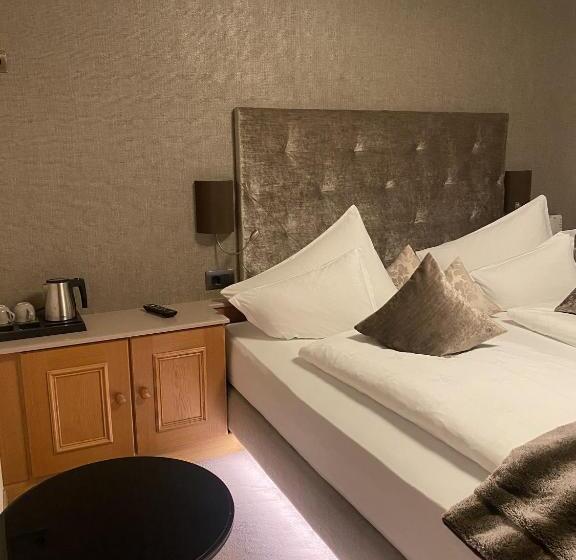 Трехместный Номер Superior, Garni Hotel Platzer