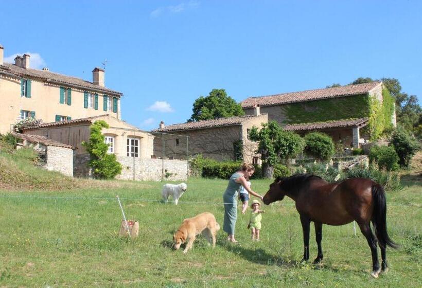 Дом 2 Спальни, Domaine De La Blaque   B&b