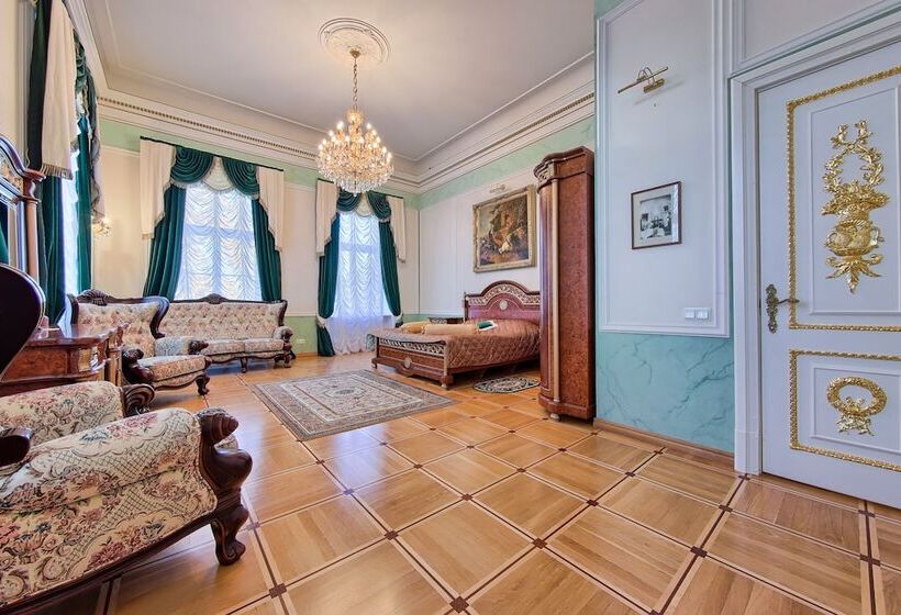 Люкс Премиум, Palace Yelizavetino