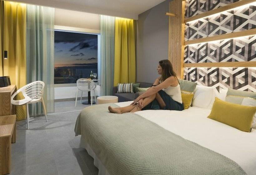 جناح جونيور, Atlantic Mirage Suites & Spa   Adults Only