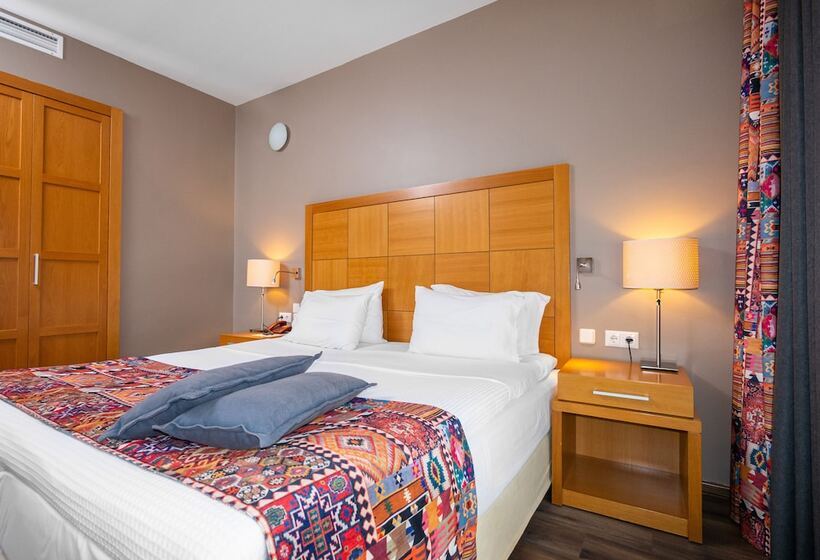 Номер Стандарт Вид на Море, Golden Star City Resort