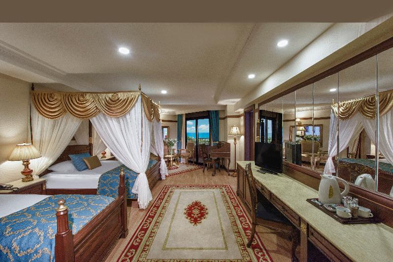 Junior Suite cu Vedere la Mare, Delphin Palace