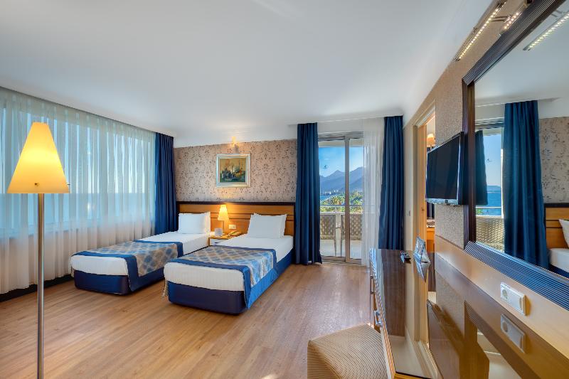 اتاق خانوادگی, Porto Bello Hotel Resort & Spa