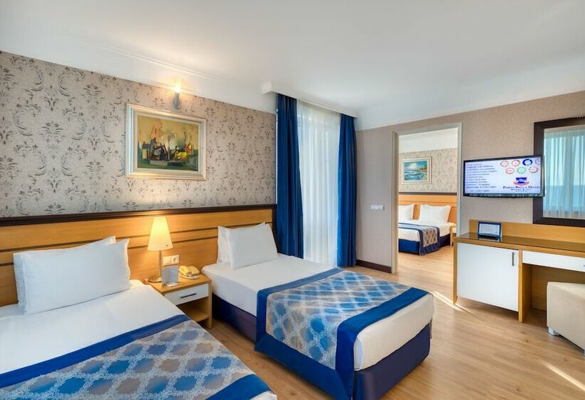 اتاق خانوادگی, Porto Bello Hotel Resort & Spa