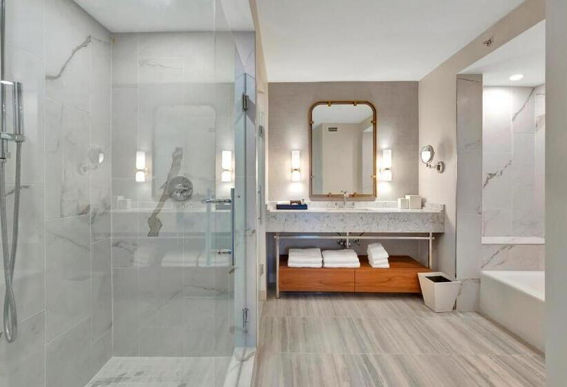 带大床的标准间, Tideline Palm Beach Ocean Resort And Spa