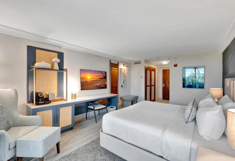 带大床的标准间, Tideline Palm Beach Ocean Resort And Spa