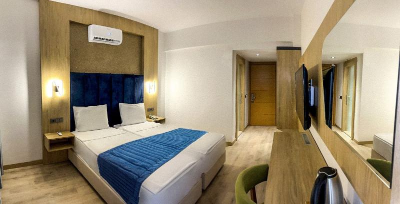Camera Standard, Nashira City Resort