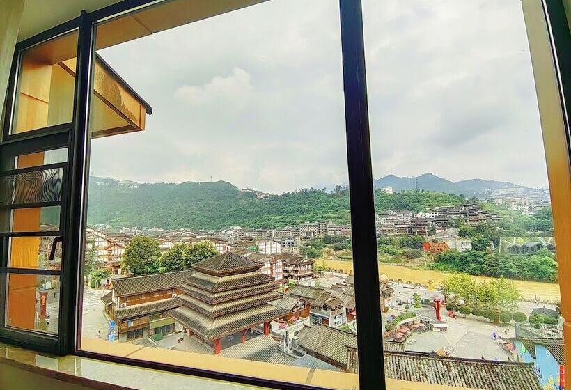 اتاق استاندارد با تخت دوبل, Hilton Garden Inn Guizhou Maotai Town