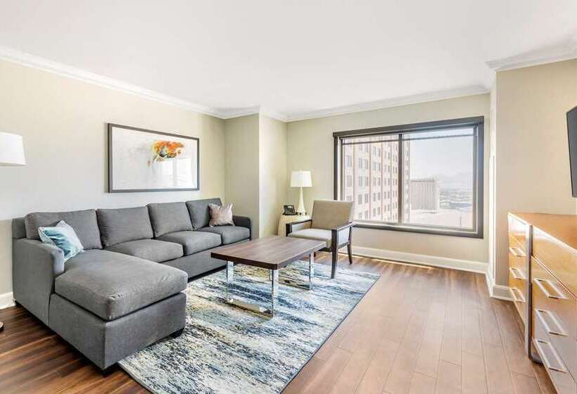 سوئیت با تخت بزرگ, Hilton Grand Vacations Club On The Las Vegas Strip