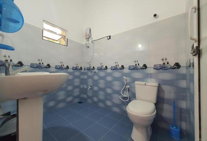 带大床的标准间, Sa Rest Inn