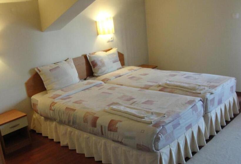 Номер Стандарт, Zasheva Kushta Guesthouse