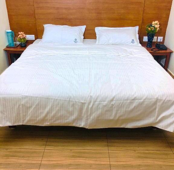 Номер Deluxe, Shivalaya