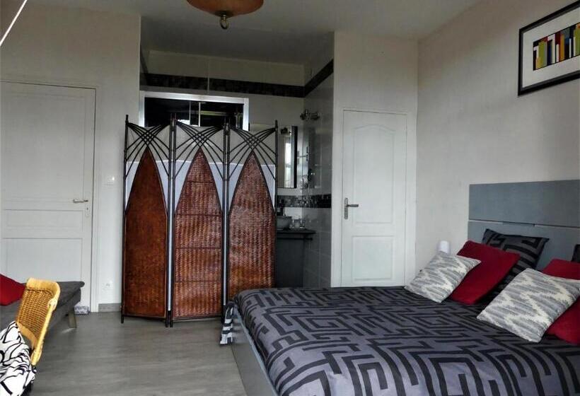 Номер Deluxe, Chambres D'hotes Du Haut Anjou