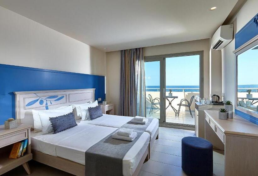 Номер Deluxe Вид на Море, Castello Village Resort